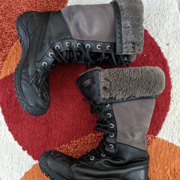 COPY - Rugged Uggs black winter boots! - Picture 2 of 3
